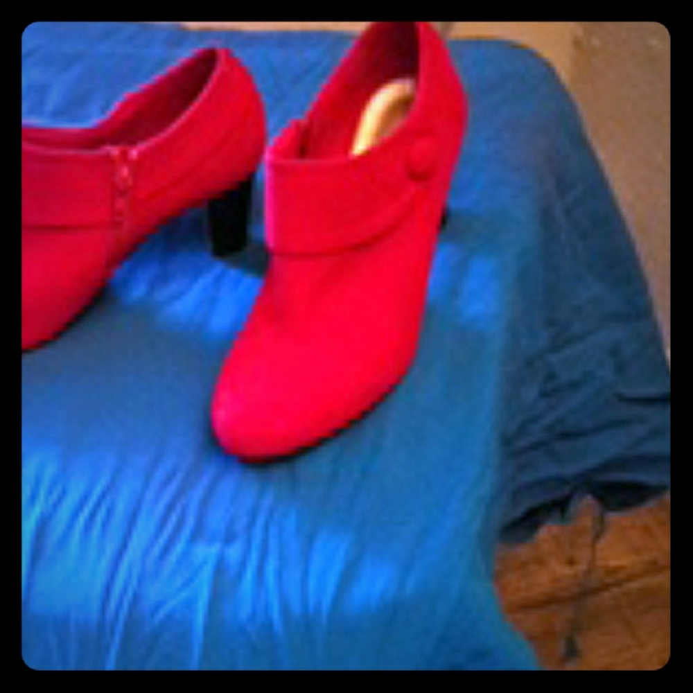 Amelia grace booties